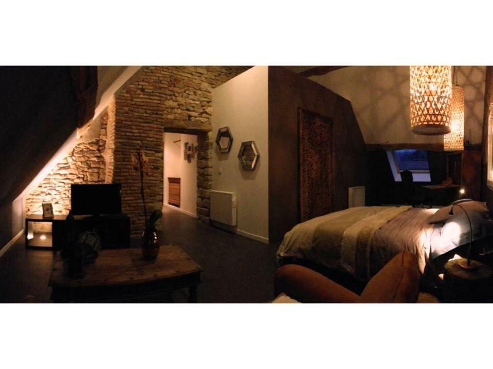 De Pierre Et De Lumiere Apartment Jouhe Luaran gambar